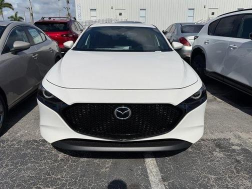 Snowflake White Pearl 2026 Mazda Mazda3 FWD w/Premium Package