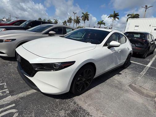Snowflake White Pearl 2026 Mazda Mazda3 FWD w/Premium Package