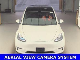 Pearl White Multi 2023 Tesla Model Y Long Range