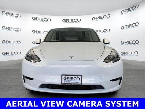 Pearl White Multi 2023 Tesla Model Y Long Range