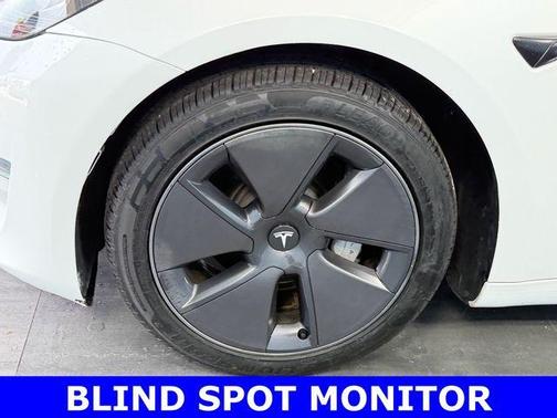 Pearl White Multi 2023 Tesla Model 3 Base