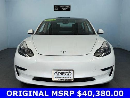 Pearl White Multi 2023 Tesla Model 3 Base