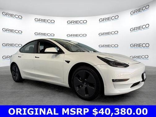 Pearl White Multi 2023 Tesla Model 3 Base