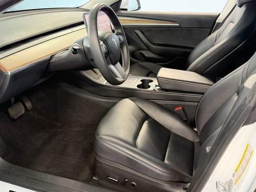 Pearl White Multi 2023 Tesla Model 3 Base