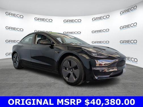 Black 2023 Tesla Model 3 Base