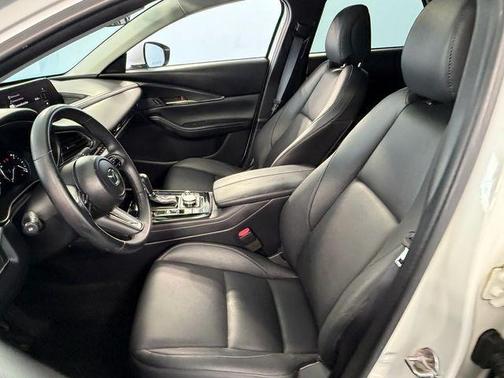 Snowflake White Pearl 2024 Mazda CX-30 2.5 S Preferred Package