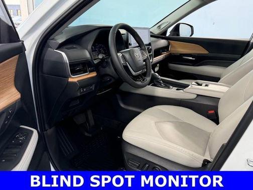Wind Chill Pearl 2026 Toyota Grand Highlander LIMITED
