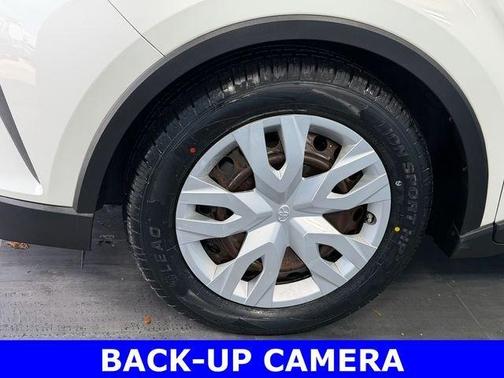 Blizzard Pearl 2019 Toyota C-HR LE