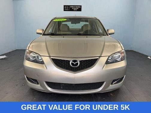 Shimmering Sand Metallic 2004 Mazda Mazda3 i