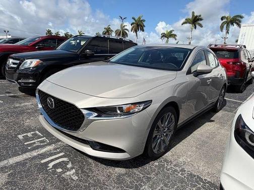 Platinum Quartz Metallic 2026 Mazda Mazda3 FWD w/Preferred Package