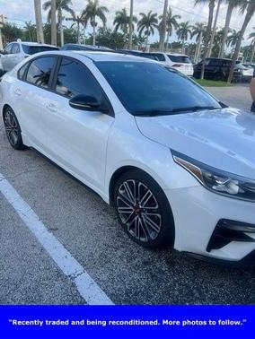 Snow White Pearl 2020 Kia Forte GT
