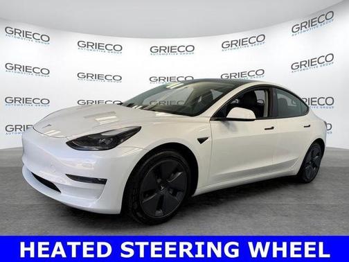 Pearl White Multi 2023 Tesla Model 3 Base