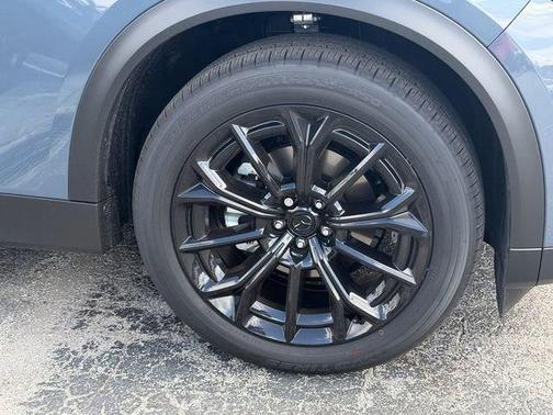 Polymetal Gray Metallic 2026 Mazda CX-70 3.3 TURBO PREFERRED