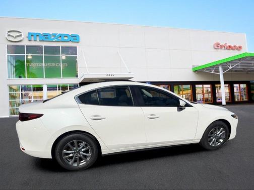 Snowflake White Pearl 2026 Mazda Mazda3 2.5 S