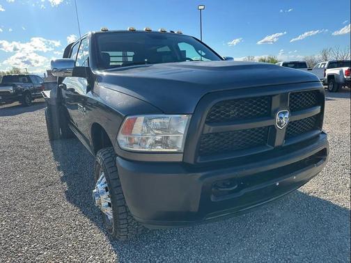 Granite Crystal Metallic Clearcoat 2016 RAM 3500 Tradesman