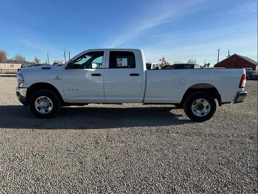 2019 RAM 3500 Tradesman Crew Cab 4x4 8' Box
