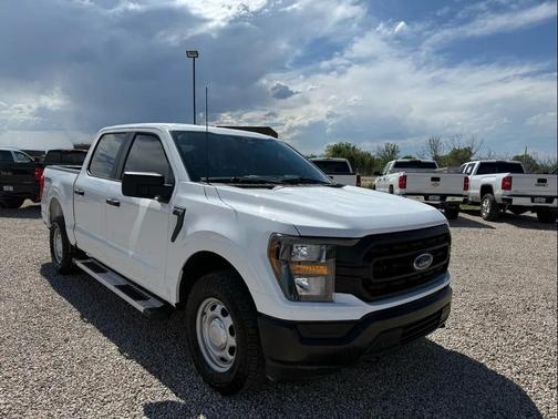 Oxford White 2023 Ford F-150 XL