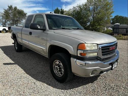 2005 GMC Sierra 2500 SLT H/D Extended Cab