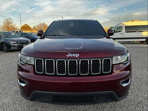 2018 Jeep Grand Cherokee Laredo E