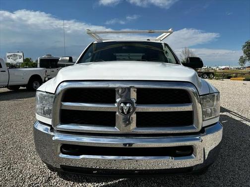 2018 RAM 3500 Tradesman Crew Cab 4x4 8' Box