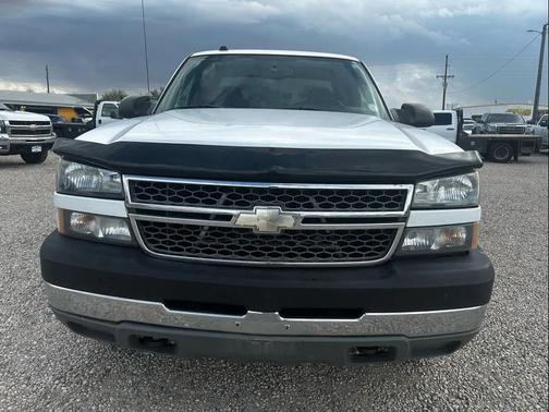 2005 Chevrolet Silverado 2500 LS H/D Extended Cab