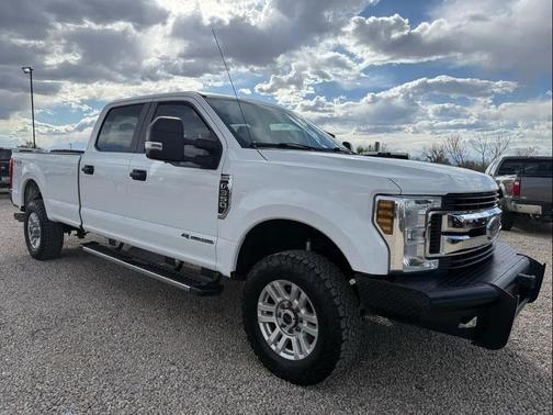 Oxford White 2018 Ford F-350 XL