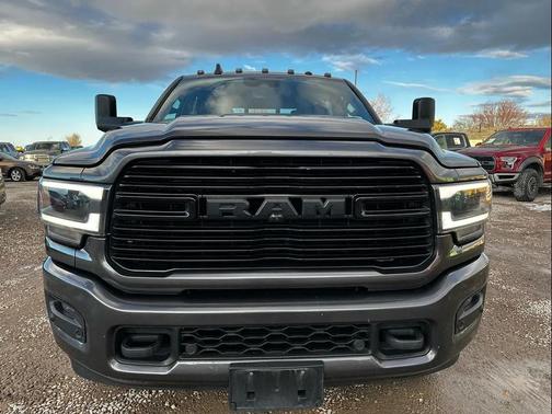 2020 RAM 2500 Laramie Crew Cab 4X4 6'4' Box