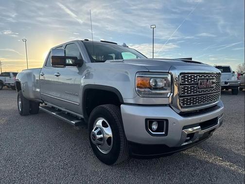 2019 GMC Sierra 3500 Denali