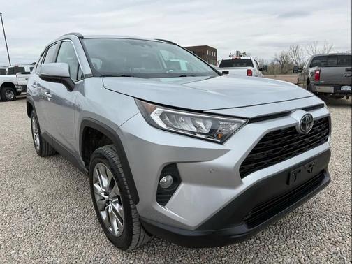 Silver Sky Metallic 2020 Toyota RAV4 XLE Premium