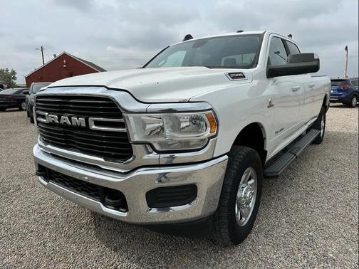 2019 RAM 2500 Big Horn Crew Cab 4x4 8' Box