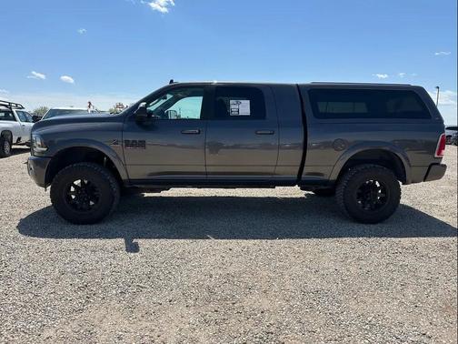 Granite Crystal Metallic Clearcoat 2016 RAM 2500 Laramie