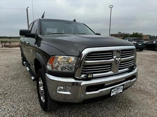 2018 RAM 2500 Big Horn Crew Cab 4x4 8' Box