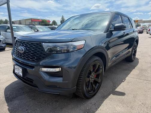 2022 Ford Explorer ST