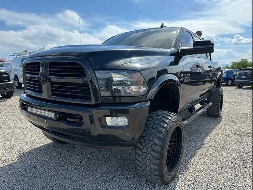 Black 2017 RAM 2500 Big Horn Crew Cab 4x4 6'4' Box