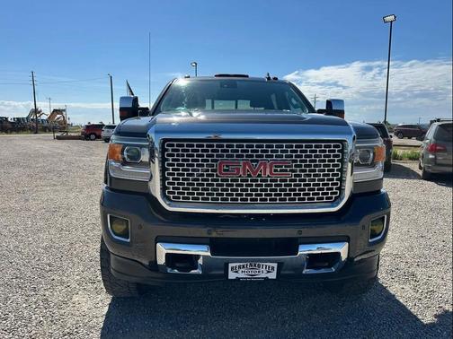 2016 GMC Sierra 2500 Denali