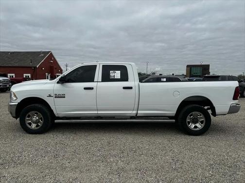 2017 RAM 3500 Tradesman Crew Cab 4x4 8' Box