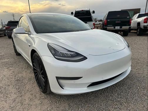 2020 Tesla Model 3 Long Range