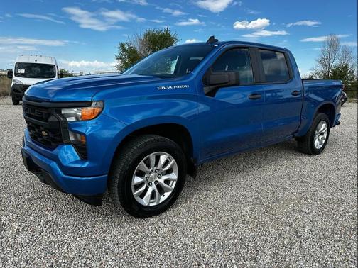 2023 Chevrolet Silverado 1500 Custom