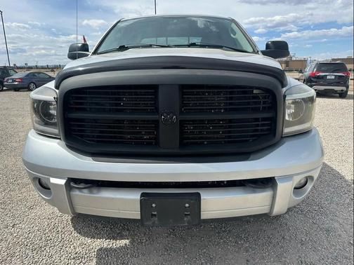 Bright Silver Metallic Clearcoat 2007 Dodge Ram 2500 SLT/TRX