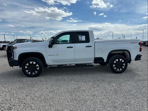 Summit White 2021 Chevrolet Silverado 2500 WT