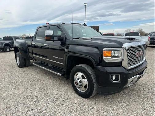 2017 GMC Sierra 3500 Denali