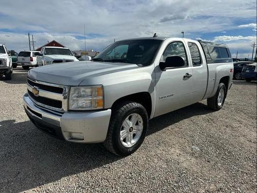 Sheer Silver Metallic 2010 Chevrolet Silverado 1500 LT