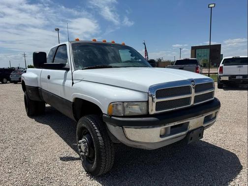 White 1997 Dodge Ram 3500 ST
