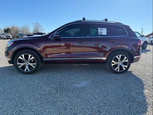 2017 Volkswagen Touareg V6 Wolfsburg Edition