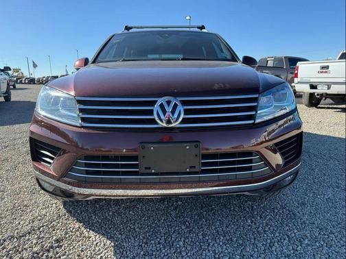 2017 Volkswagen Touareg V6 Wolfsburg Edition