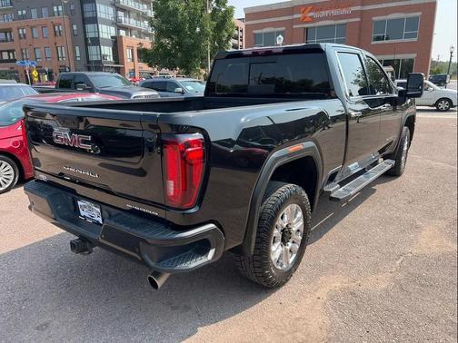 2022 GMC Sierra 2500 Denali