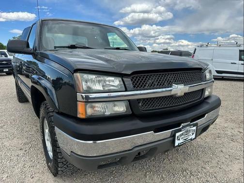 Gray 2003 Chevrolet Silverado 1500 LS Extended Cab