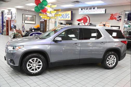2018 Chevrolet Traverse LT Cloth