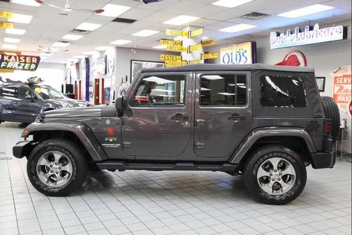 2017 Jeep Wrangler Unlimited Sahara