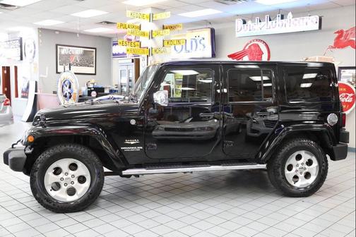 2013 Jeep Wrangler Unlimited Sahara